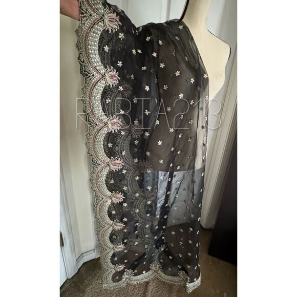 Afrozeh Indian / Pakistani Luxury Wedding Wear - Picture 13 of 16